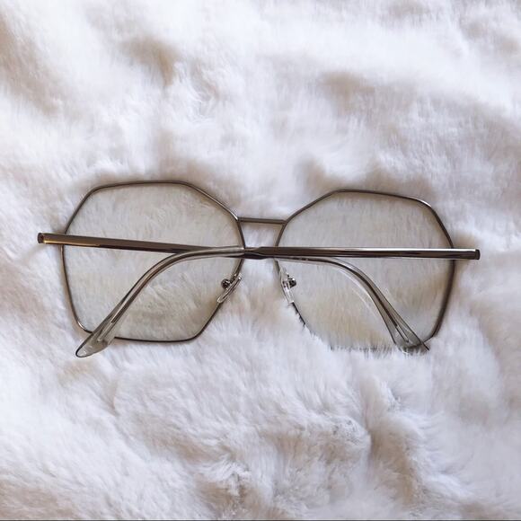 Peyton Silver Hexagon Clear Sunglasses - Picture 9 of 11